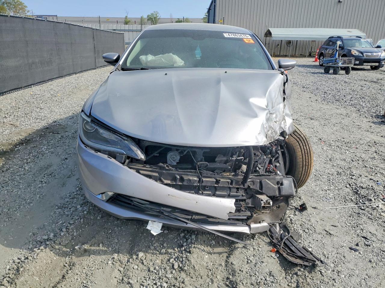 2017 Chrysler 200 Limited - Image 5