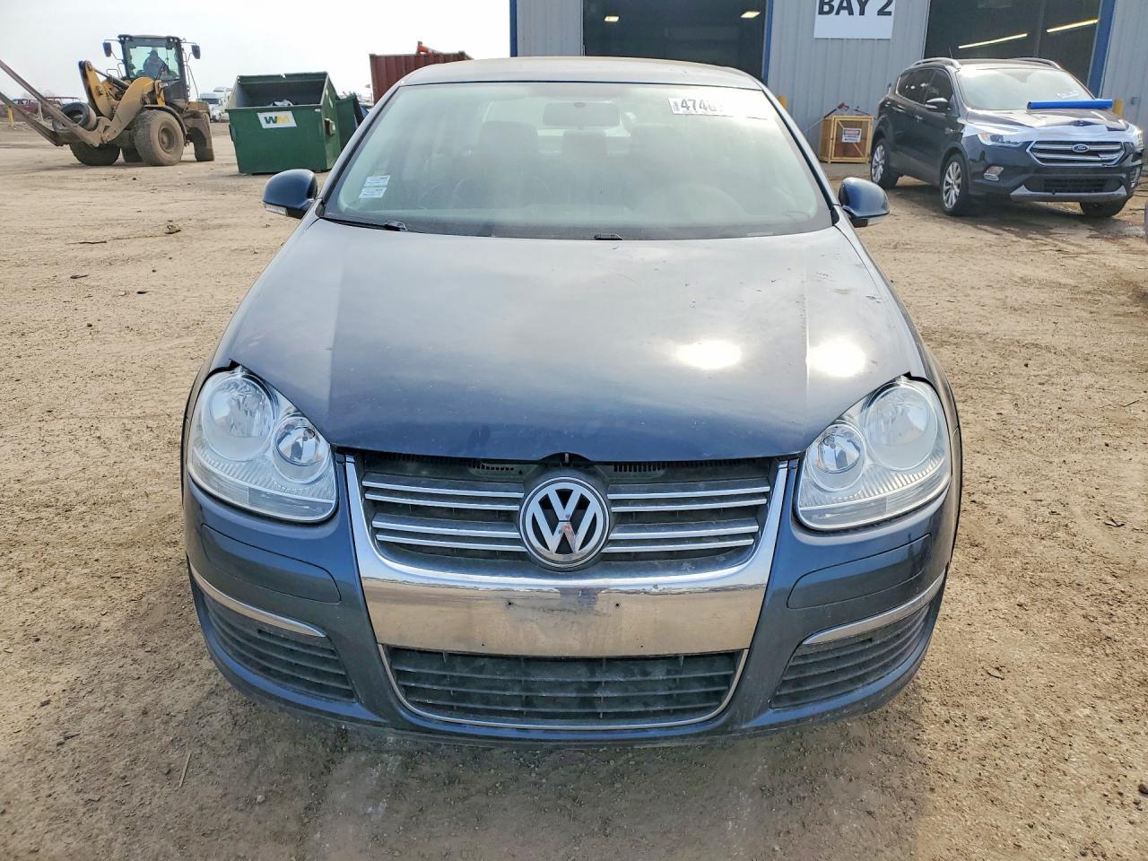 2010 Volkswagen Jetta Limited - Фото 5