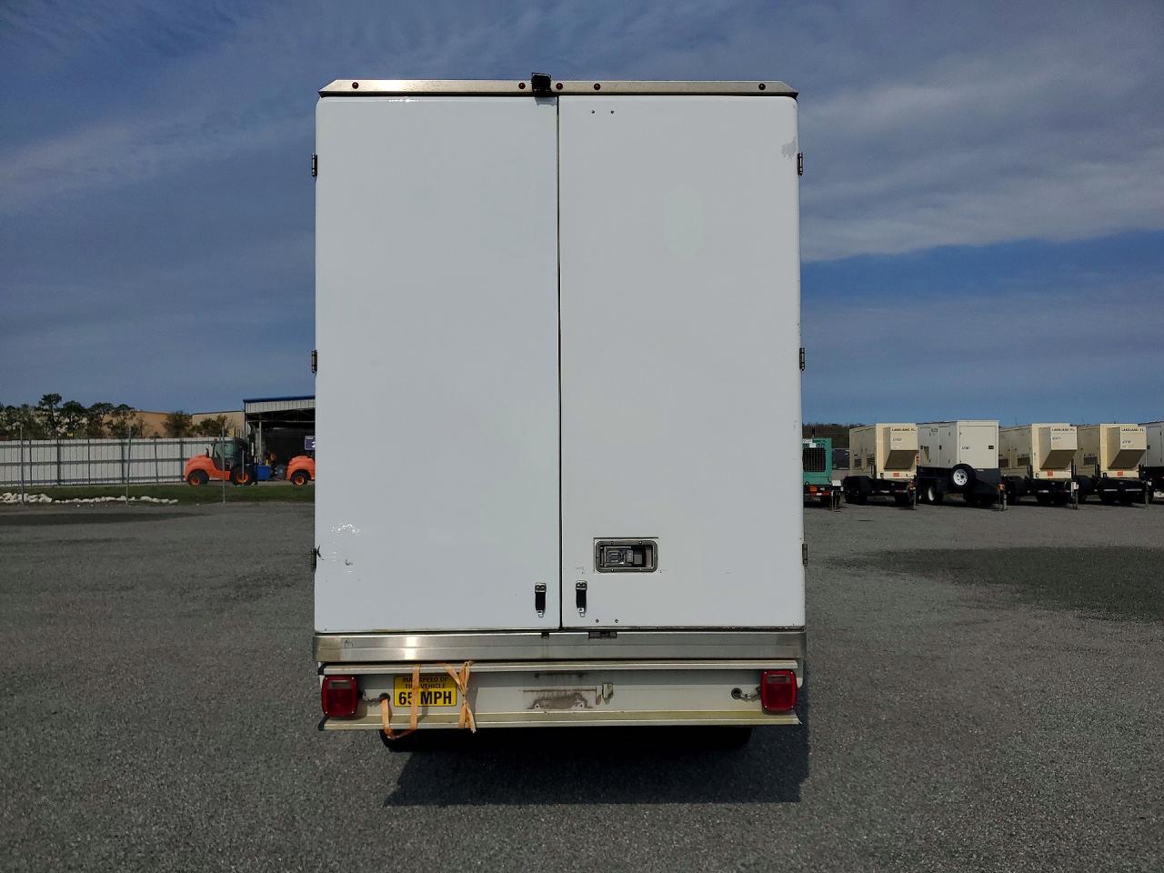 2020 Ford Transit Delivery Truck - Image 6