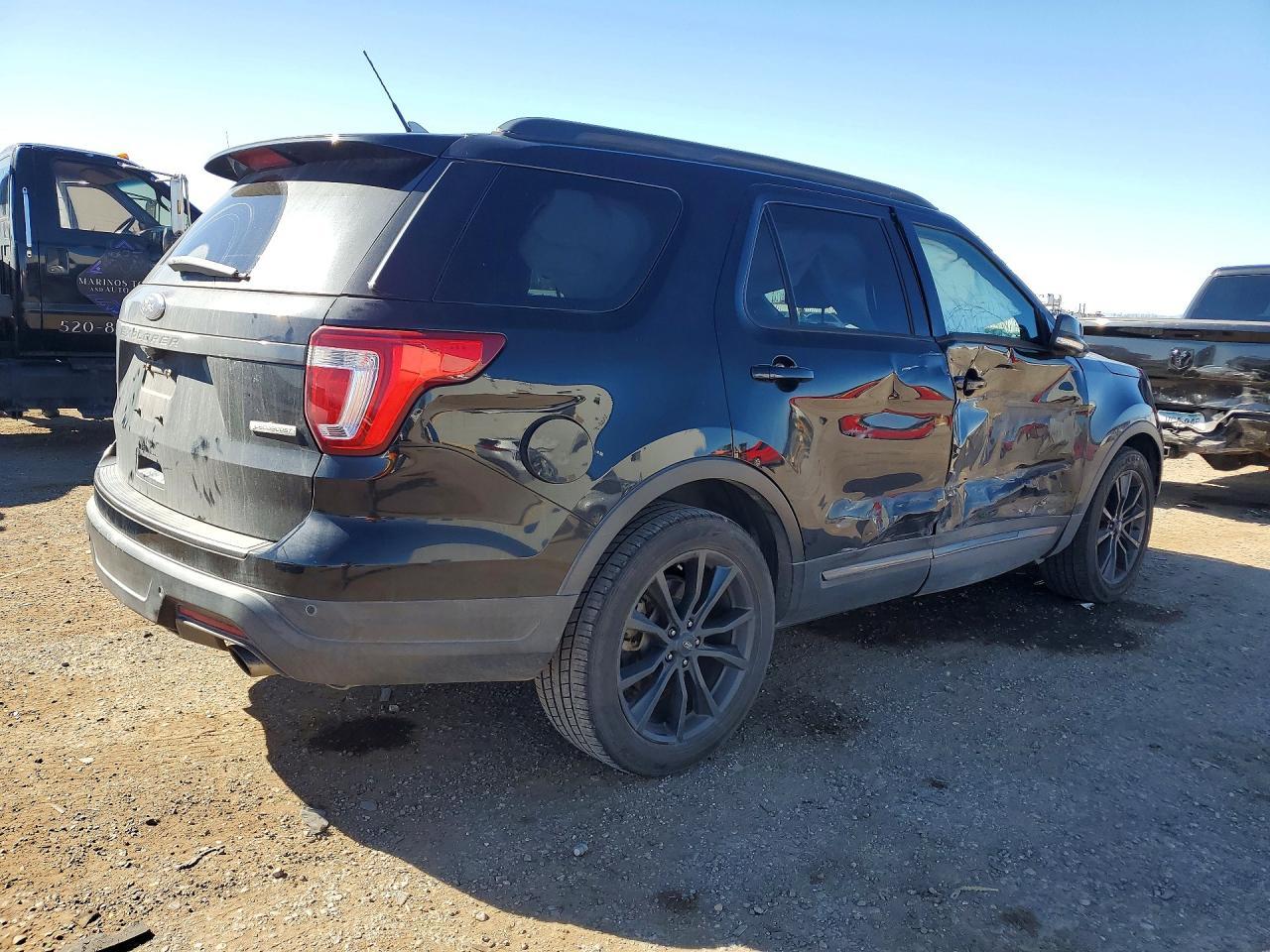 2018 Ford Explorer Xlt - Image 3