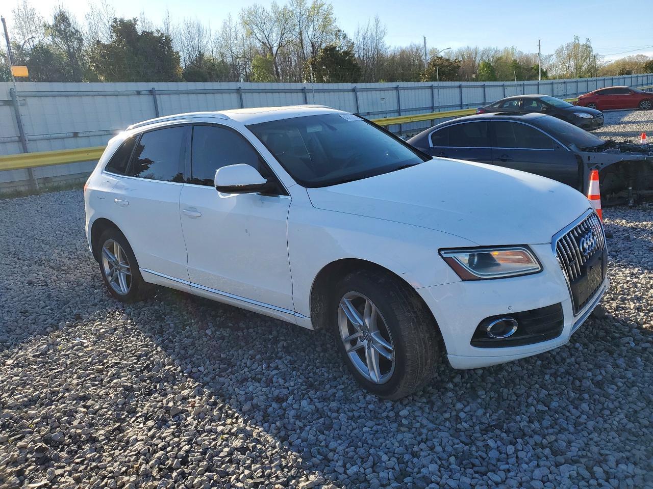 2013 Audi Q5 - Image 4