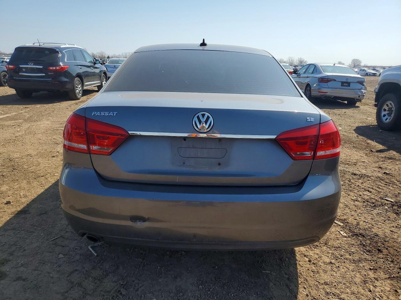 2013 Volkswagen Passat Se - Image 6