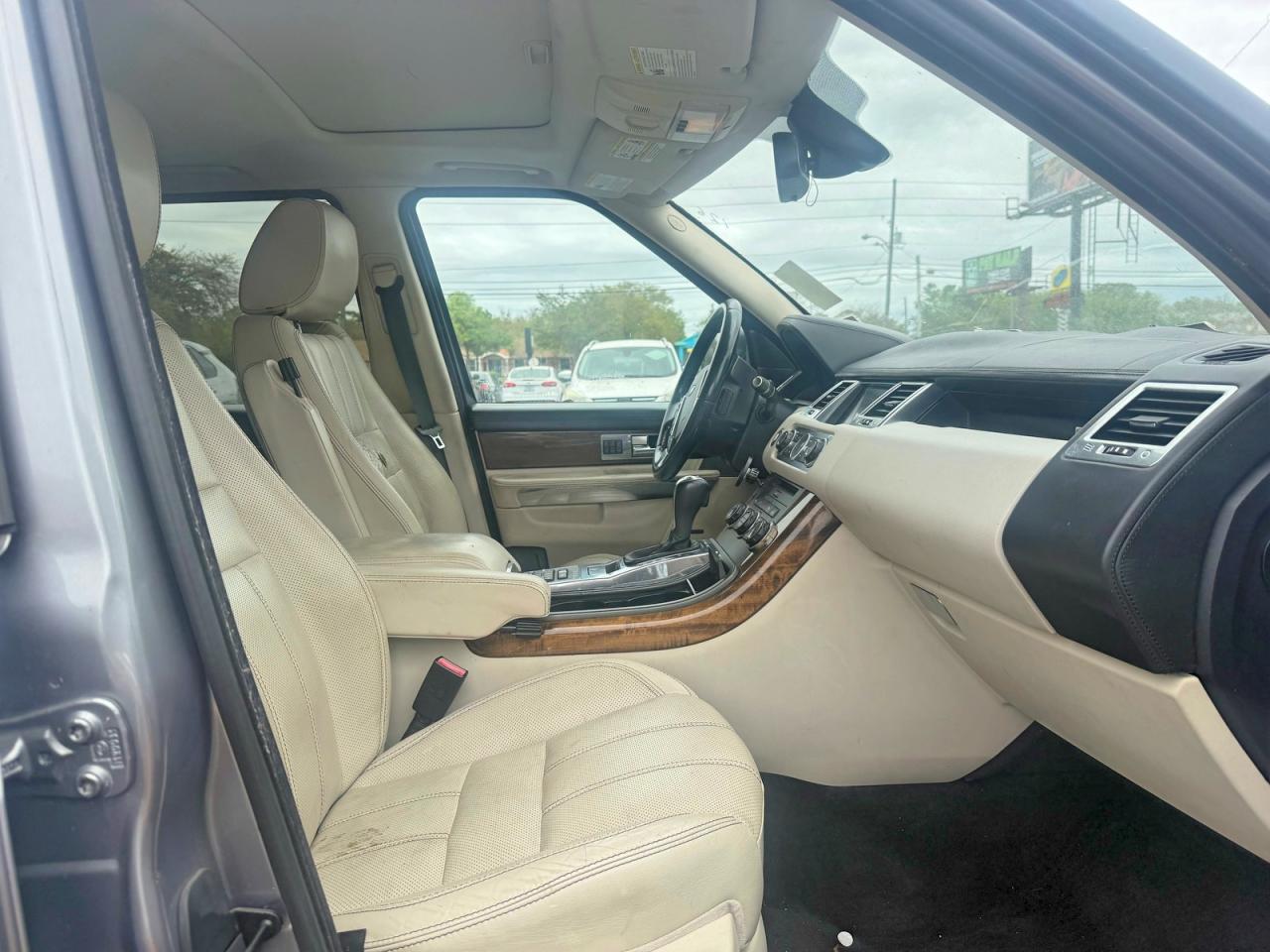 2012 Land Rover Range Rover Sport Hse Luxury - Image 5