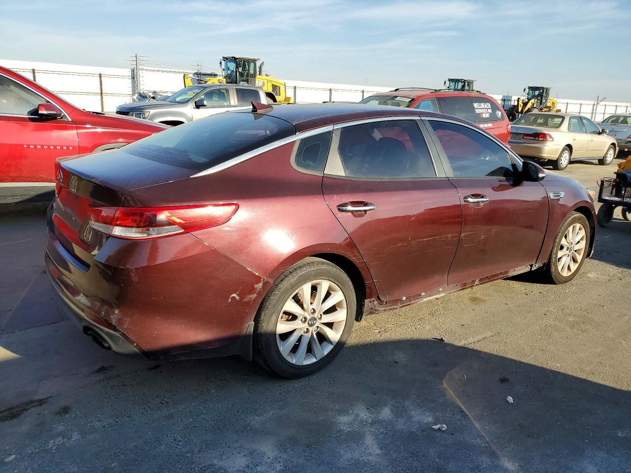 2018 Kia Optima Lx - Image 3