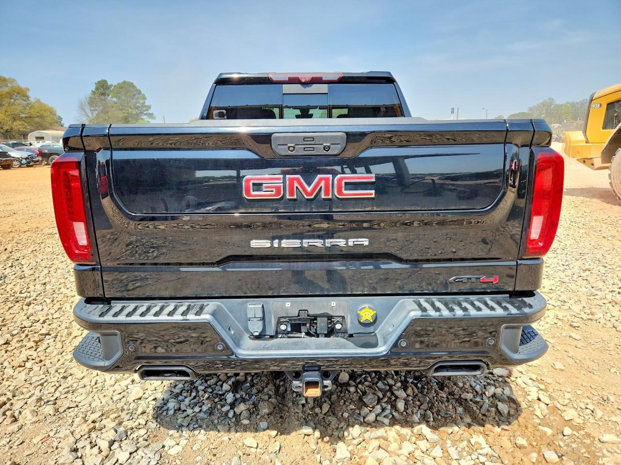 2020 GMC Sierra K1500 At4 - Фото 6