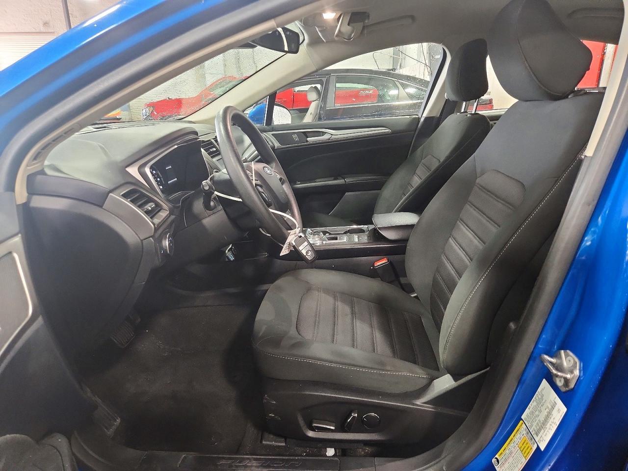 2020 Ford Fusion Se - Фото 7