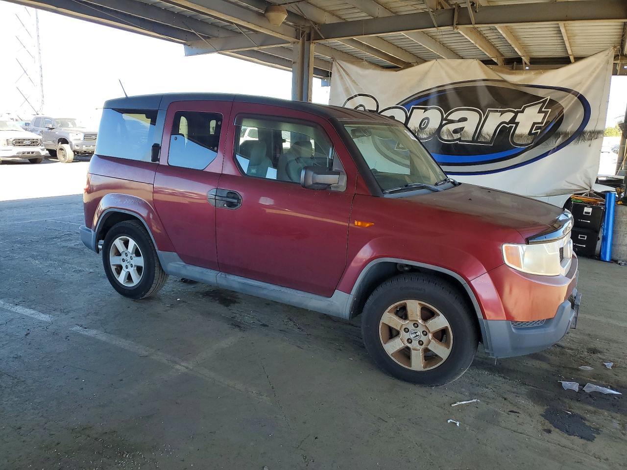 2009 Hond Element - Image 4