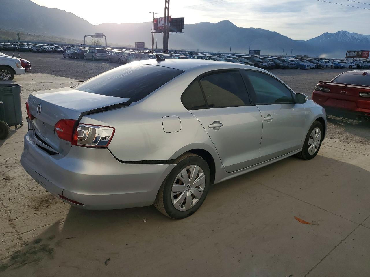 2014 Volkswagen Jetta Se - Image 3