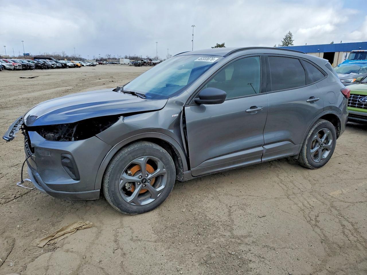 2023 Ford Escape St Line