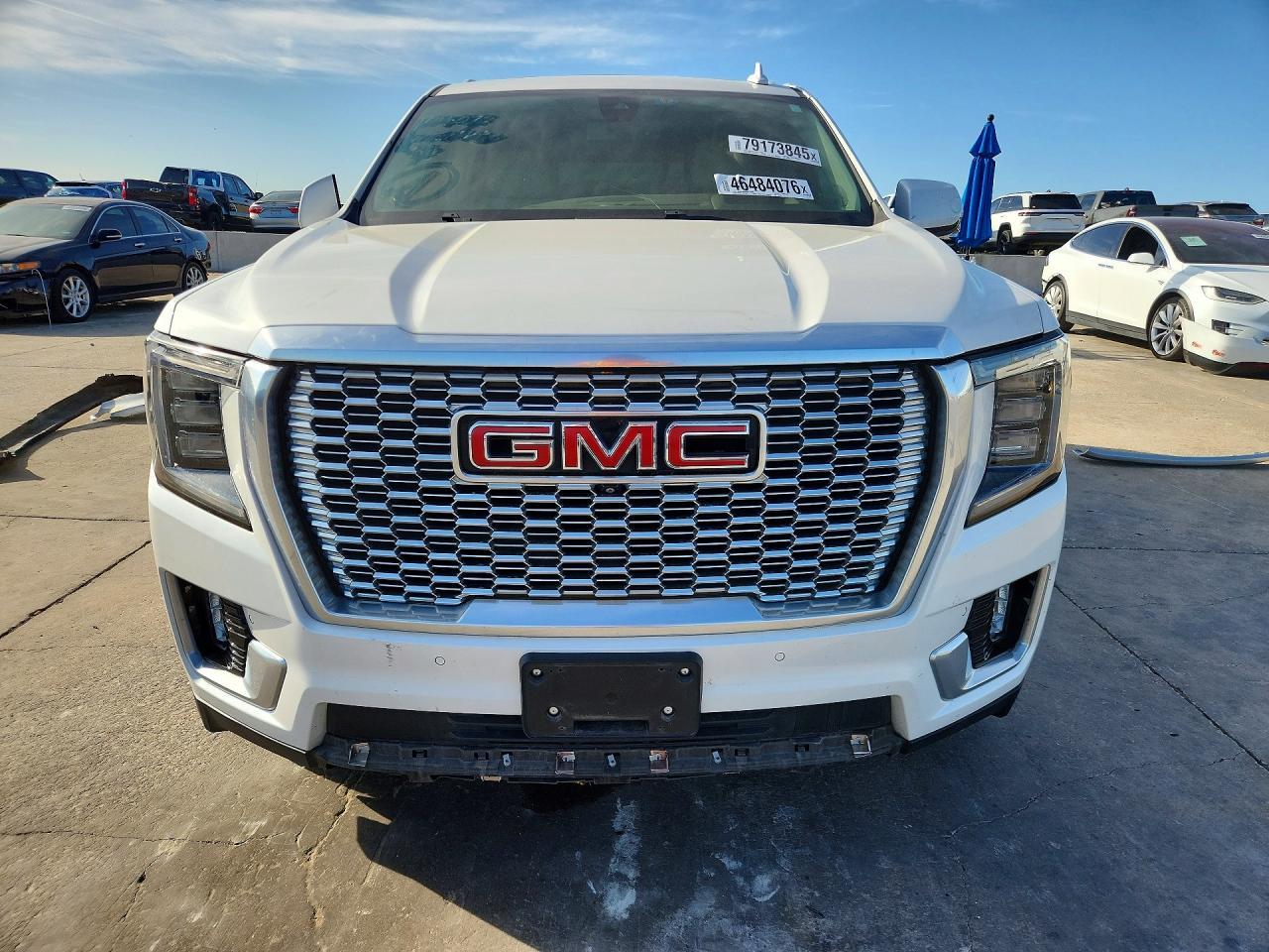 2021 GMC Yukon Denali - Фото 5