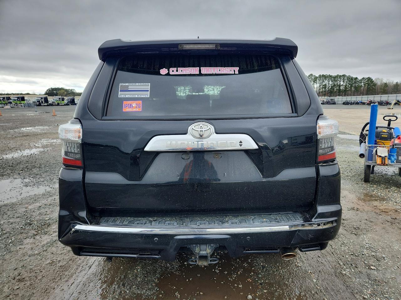 2017 Toyota 4Runner Limited - Image 6