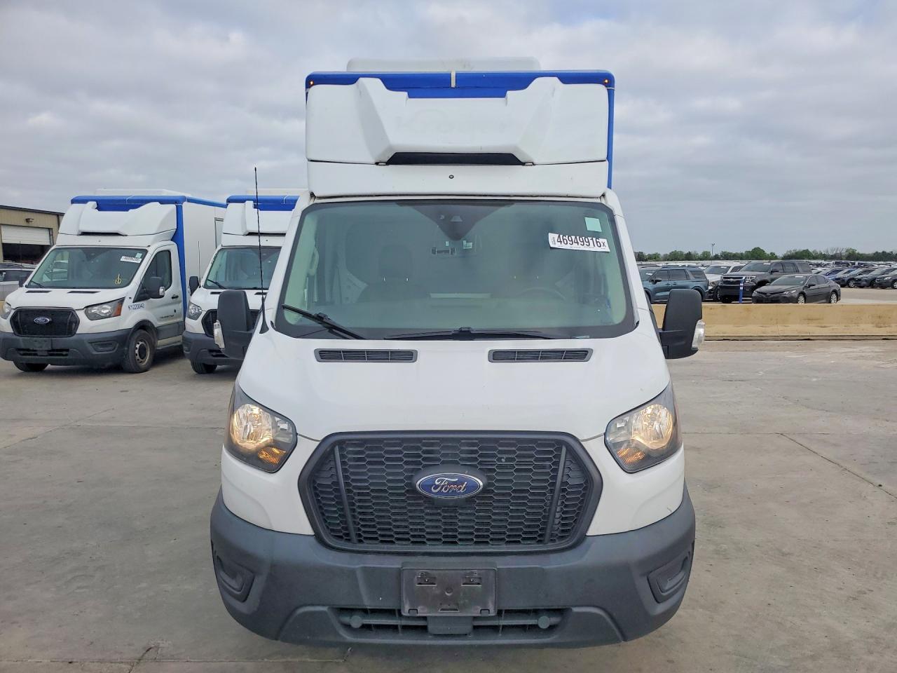 2021 Ford Transit Delivery Truck - Image 5