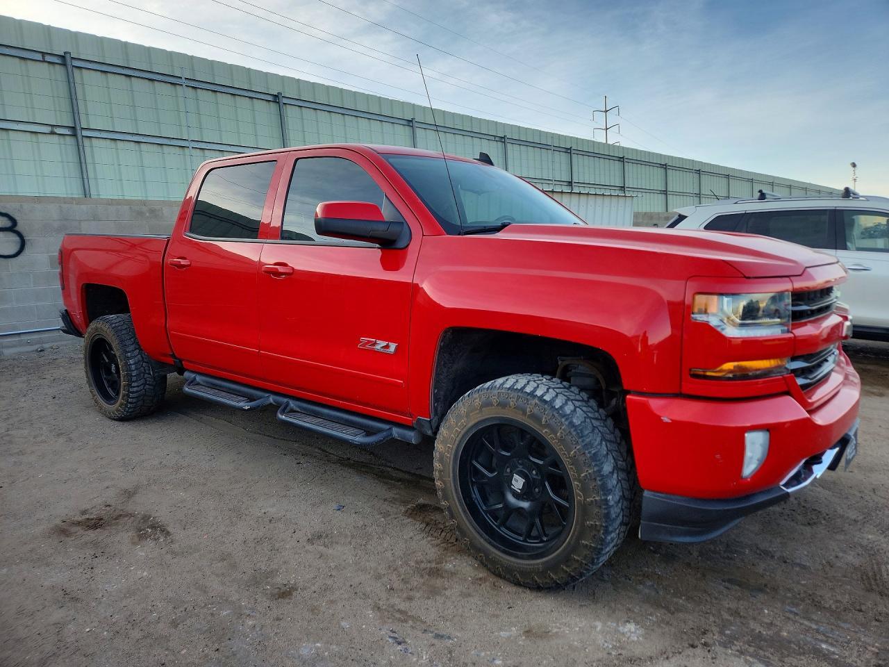 2018 Chevrolet Silverado K1500 Lt - Image 4