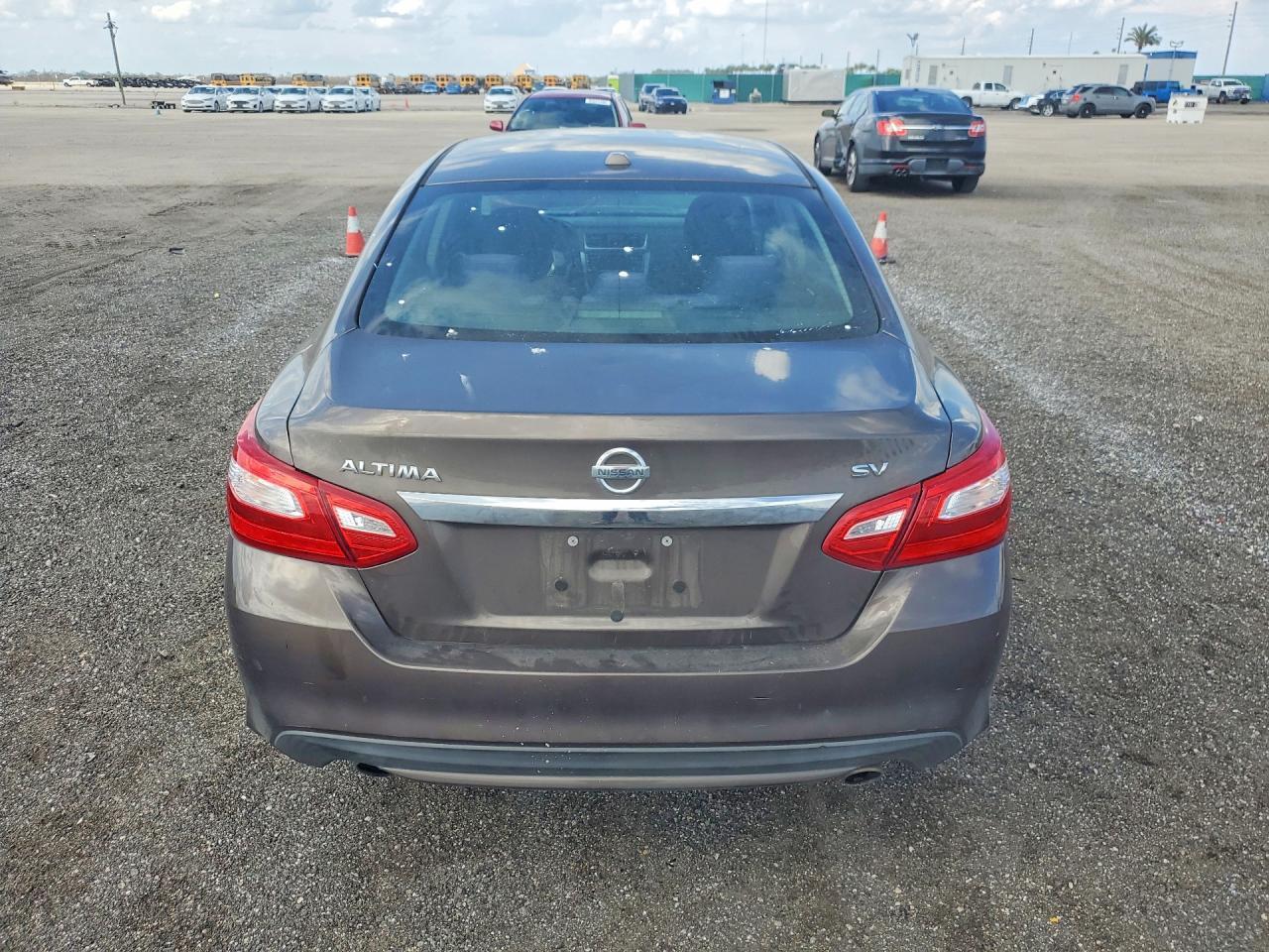 2017 Nissan Altima 2.5 Sv - Фото 6