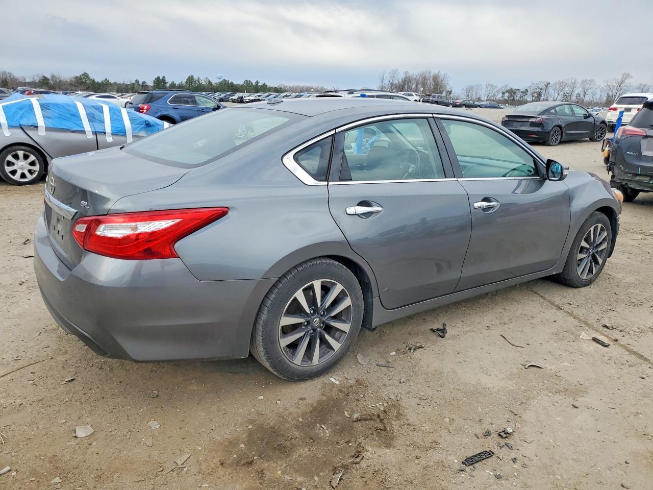 2017 Nissan Altima 2.5 Sl - Image 3