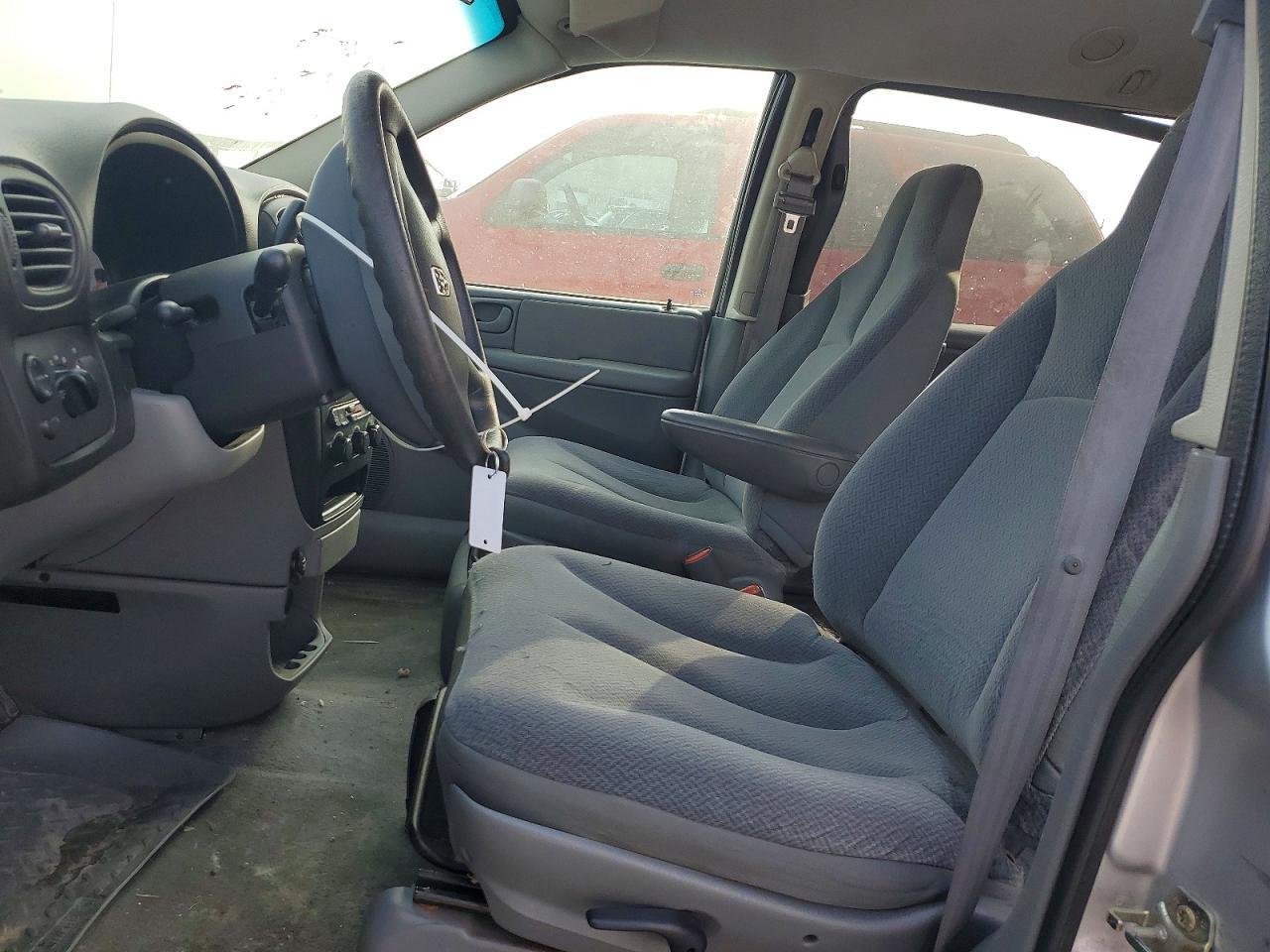 2005 Dodge Grand Caravan Se - Image 7