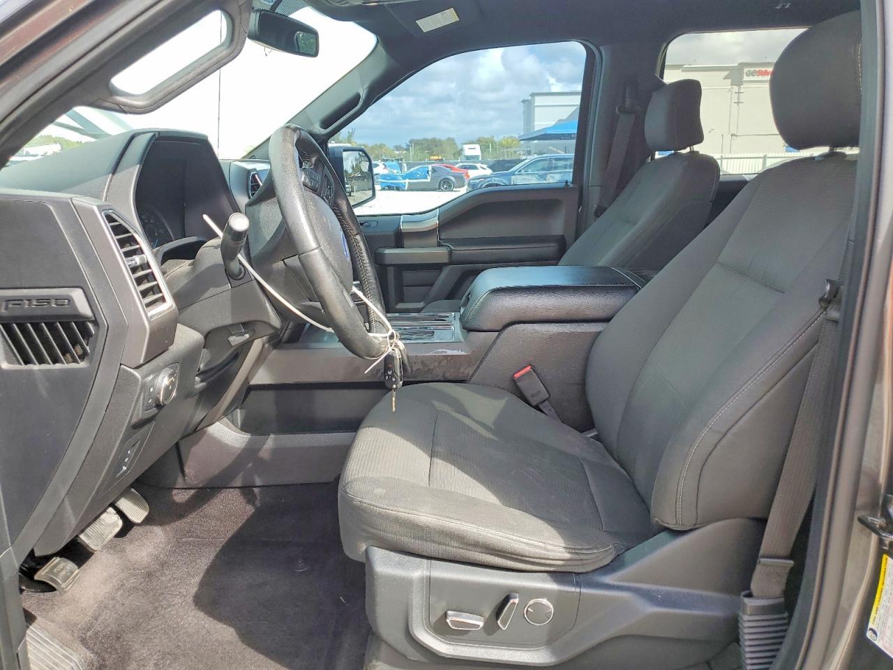 2017 Ford F150 Supercrew - Фото 7