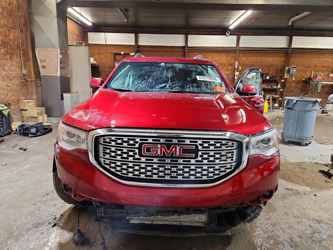 2019 GMC Acadia Denali - Image 5