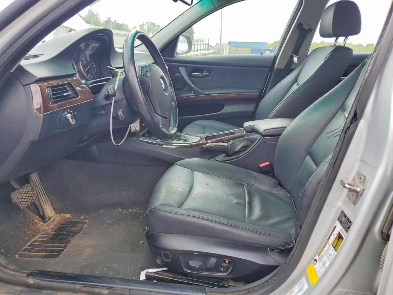 2009 BMW 328 I - Image 7
