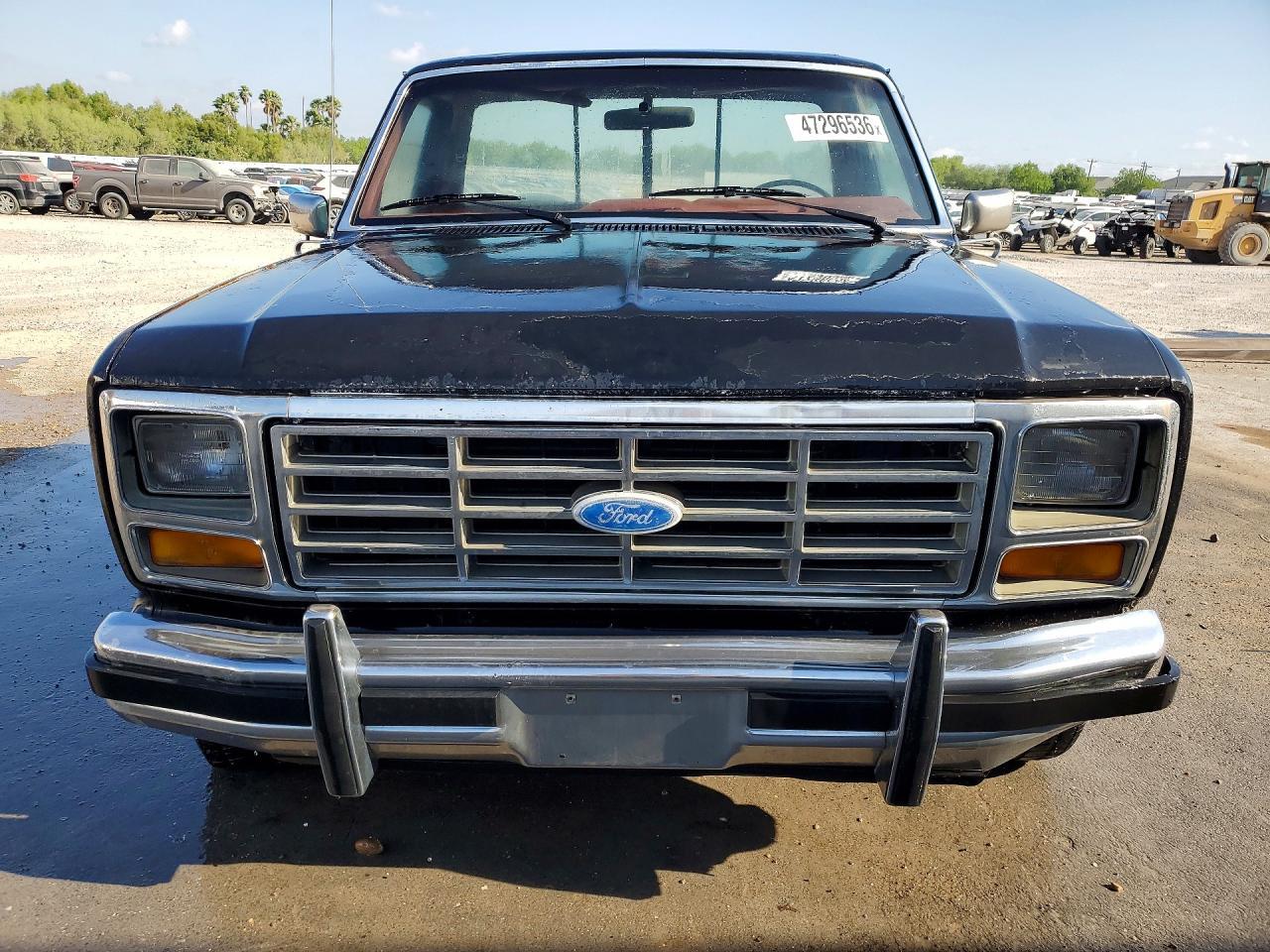1986 Ford F150 - Фото 5