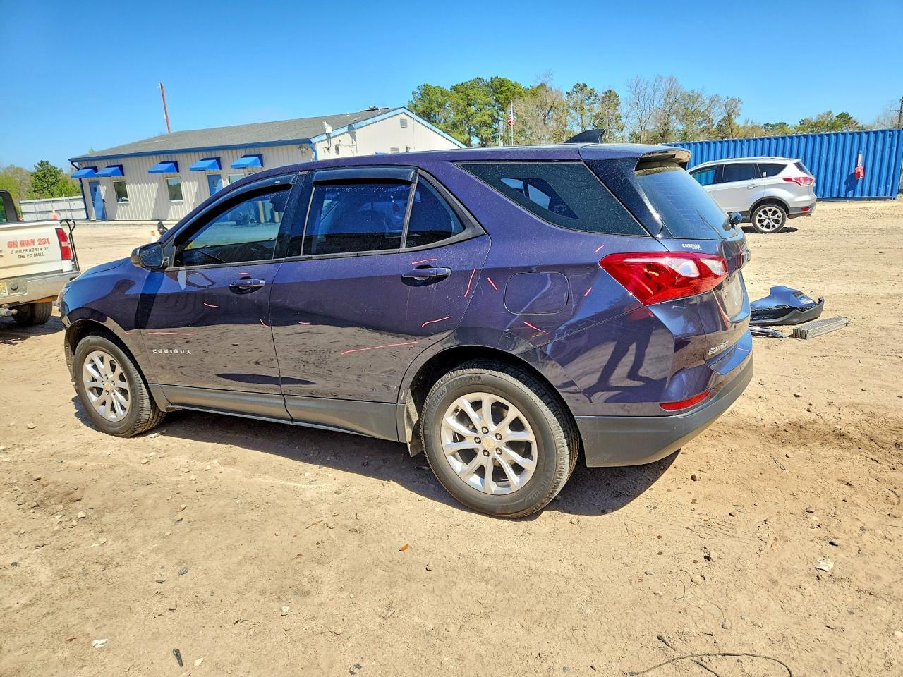 2019 Chevrolet Equinox Ls - Фото 2
