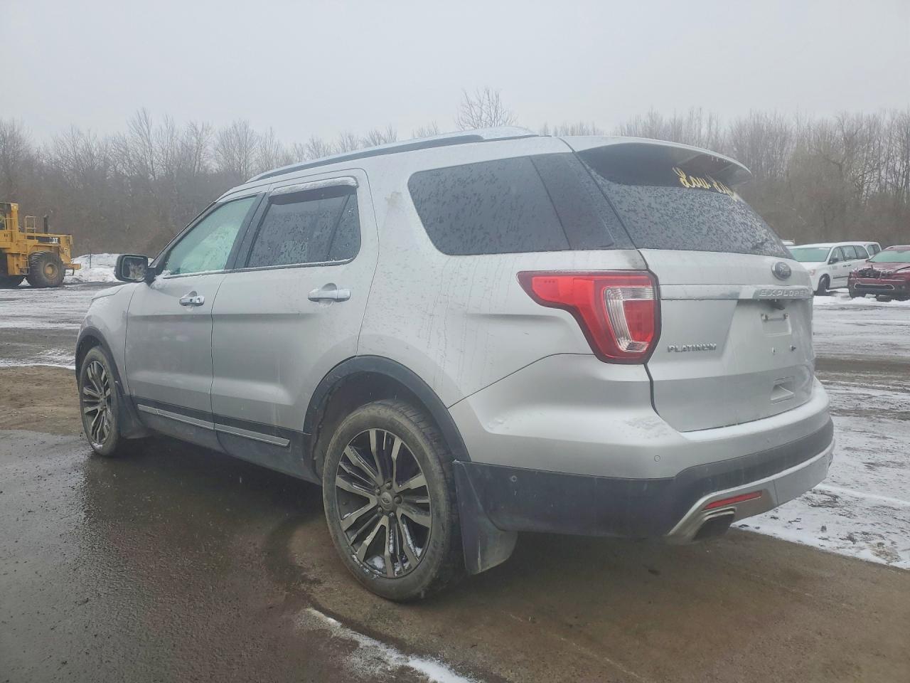 2017 Ford Explorer Platinum - Фото 2