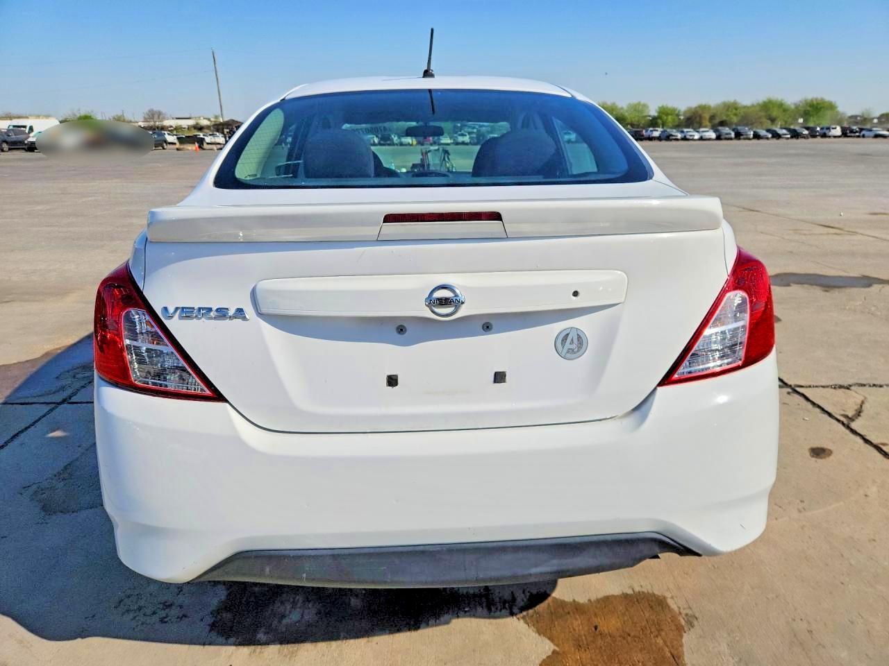 2018 Nissan Versa S Plus - Image 6