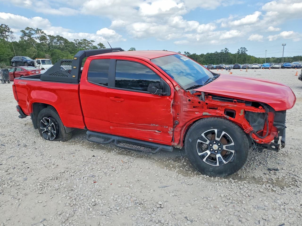 2020 Chevrolet Colorado - Image 4