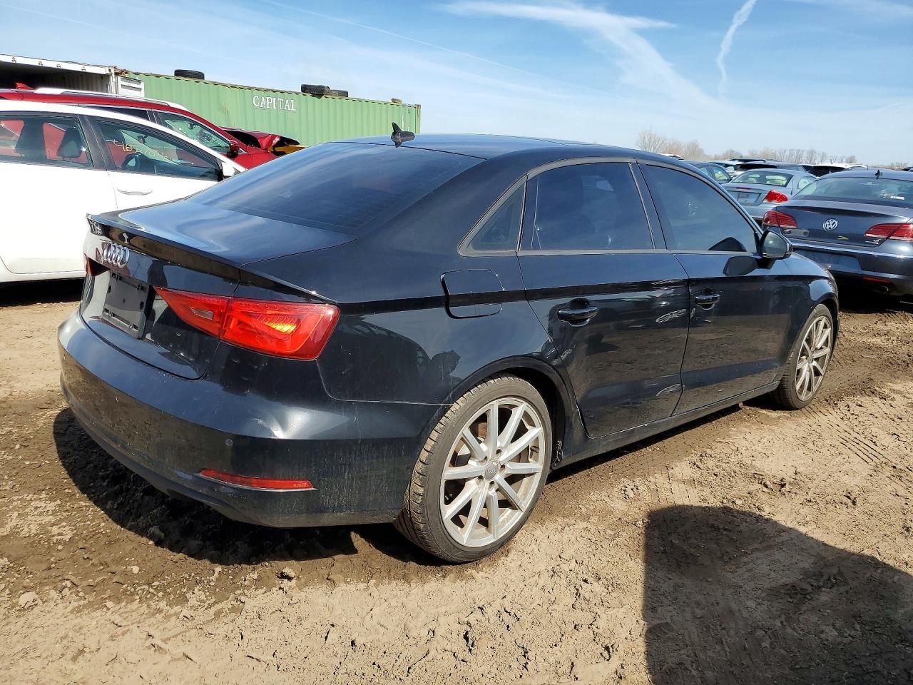 2016 Audi A3 Premium - Фото 3