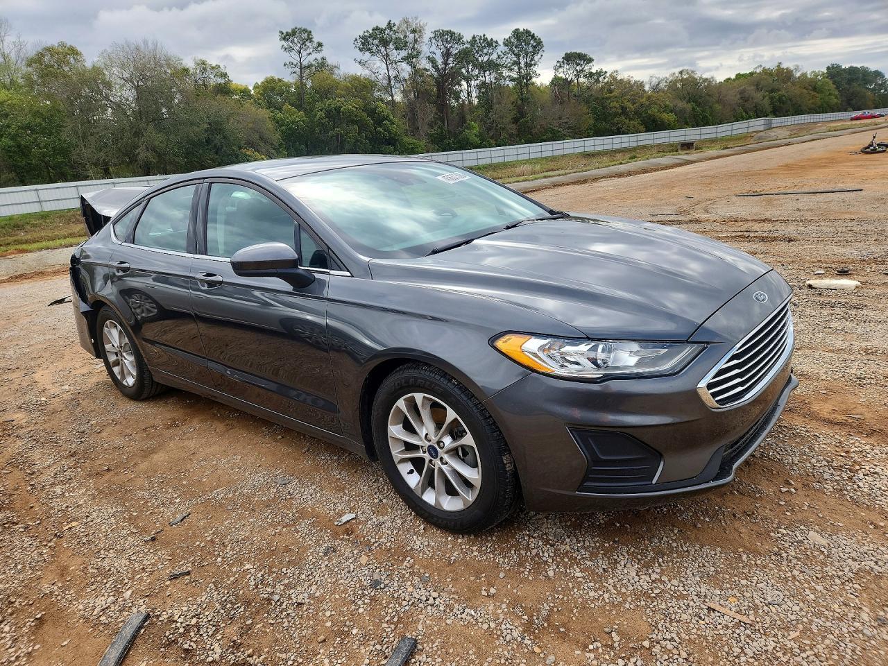 2019 Ford Fusion Se - Фото 4