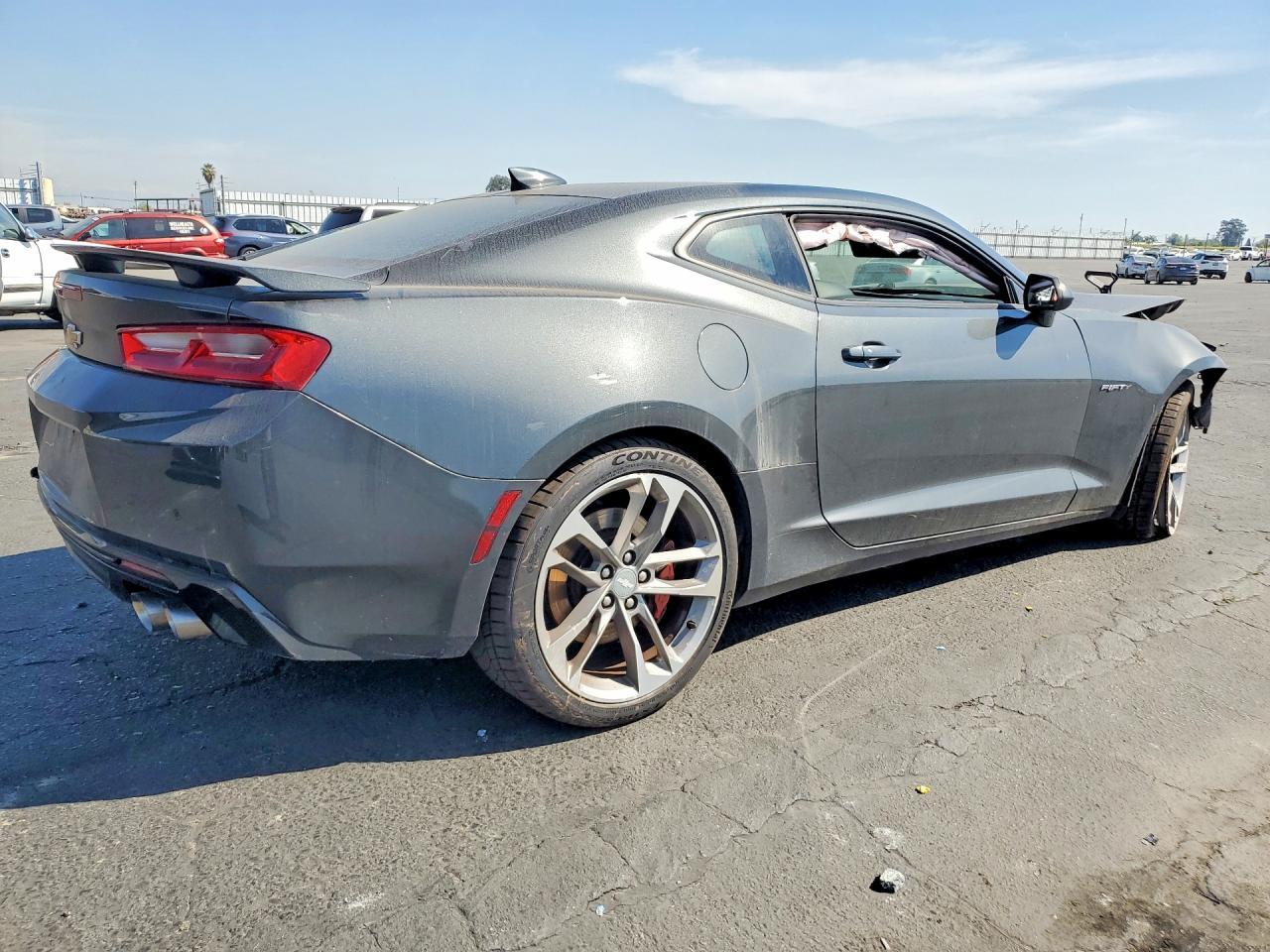 2017 Chevrolet Camaro Ss - Image 3