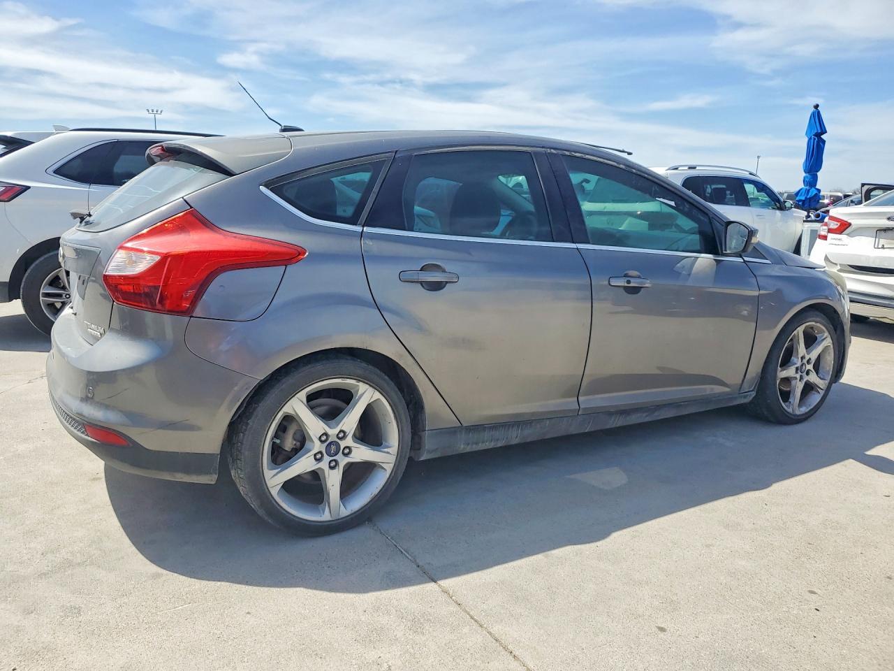 2014 Ford Focus Titanium - Фото 3