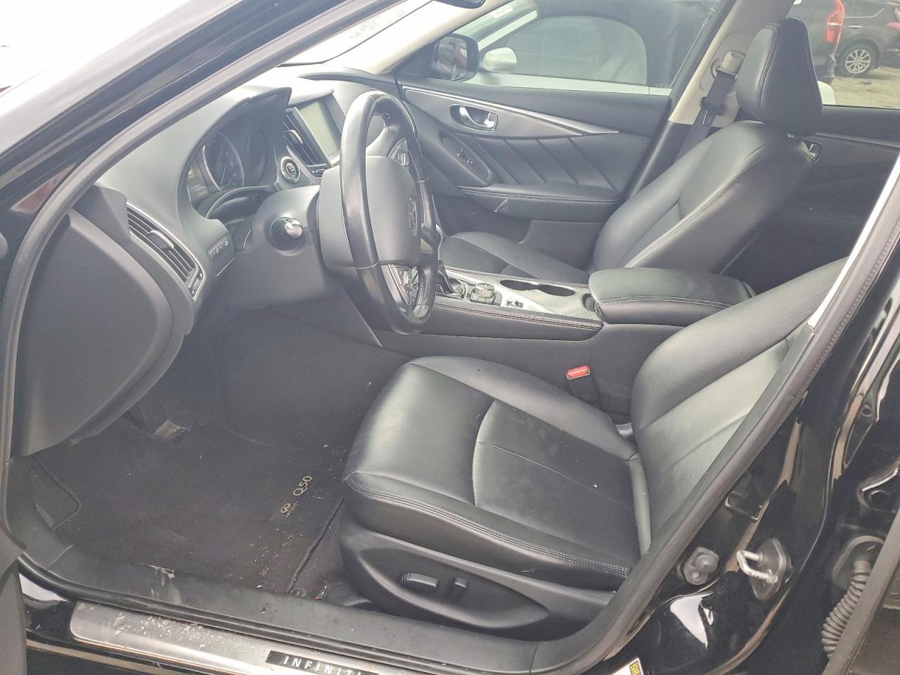 2015 Infiniti Q50 Premium - Image 7