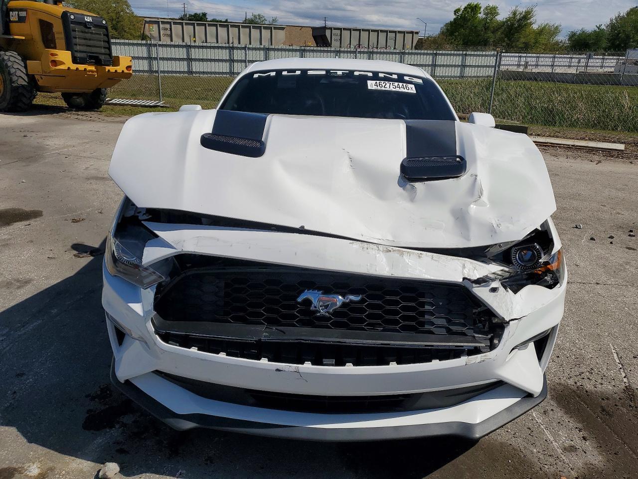 2021 Ford Mustang - Фото 5