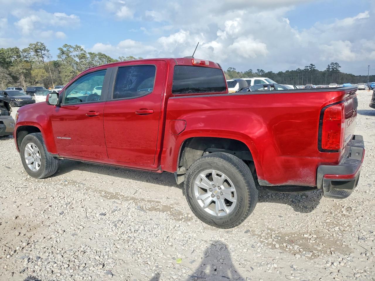 2021 Chevrolet Colorado Lt - Фото 2
