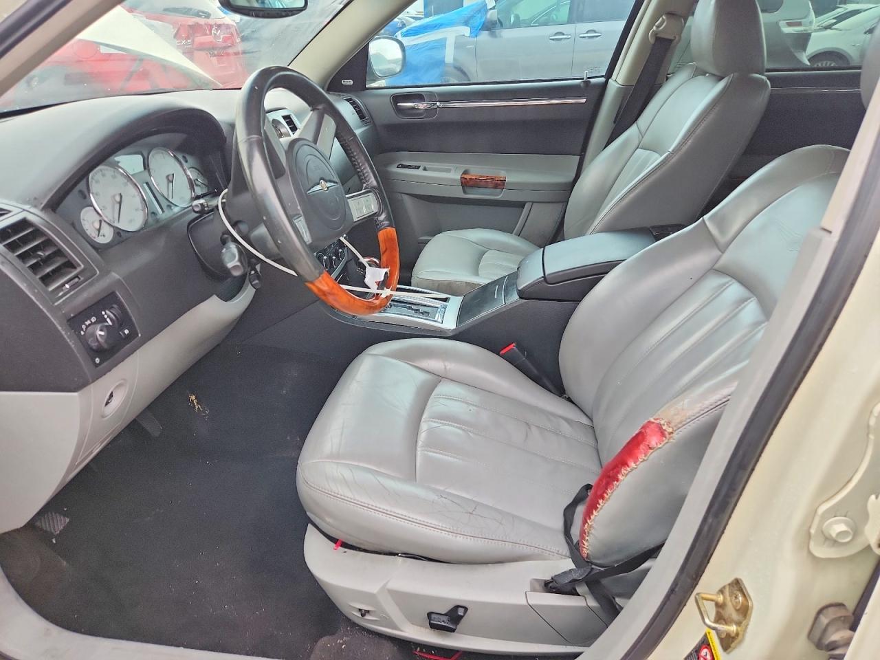 2006 Chrysler 300C - Фото 7