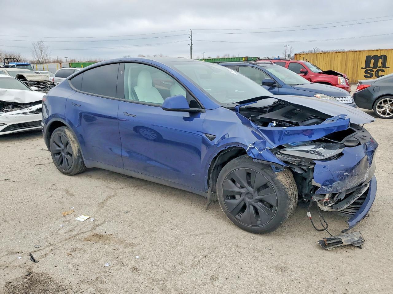 2025 Tesla Model Y - Image 4