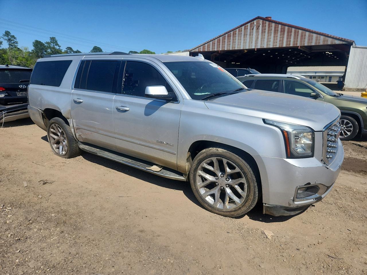 2020 GMC Yukon Xl Denali - Image 4