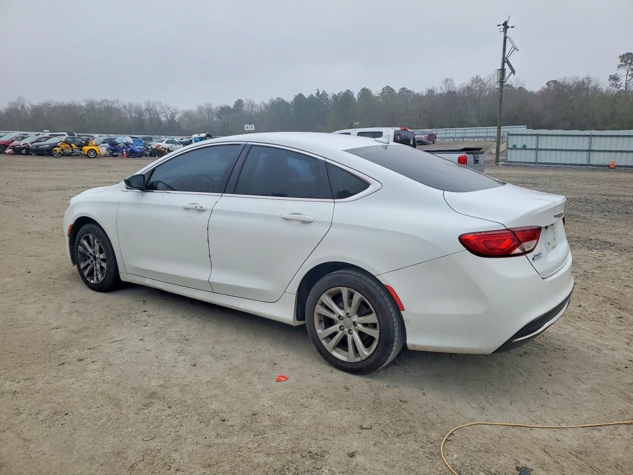 2017 Chrysler 200 - Image 2