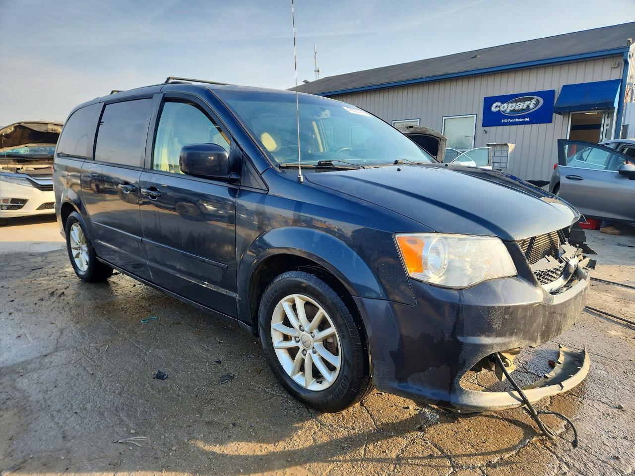 2014 Dodge Grand Caravan Sxt - Фото 4