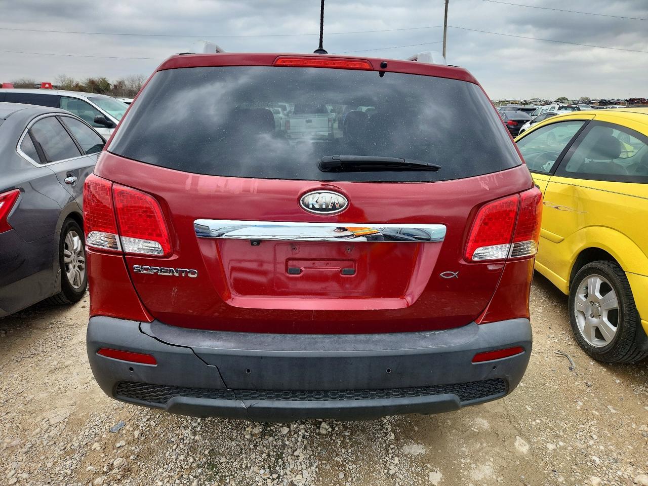 2011 Kia Sorento - Image 6