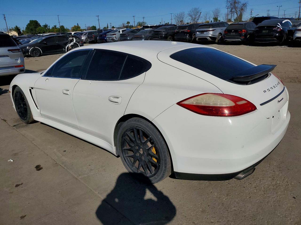2012 Porsche Panamera 2 - Image 2