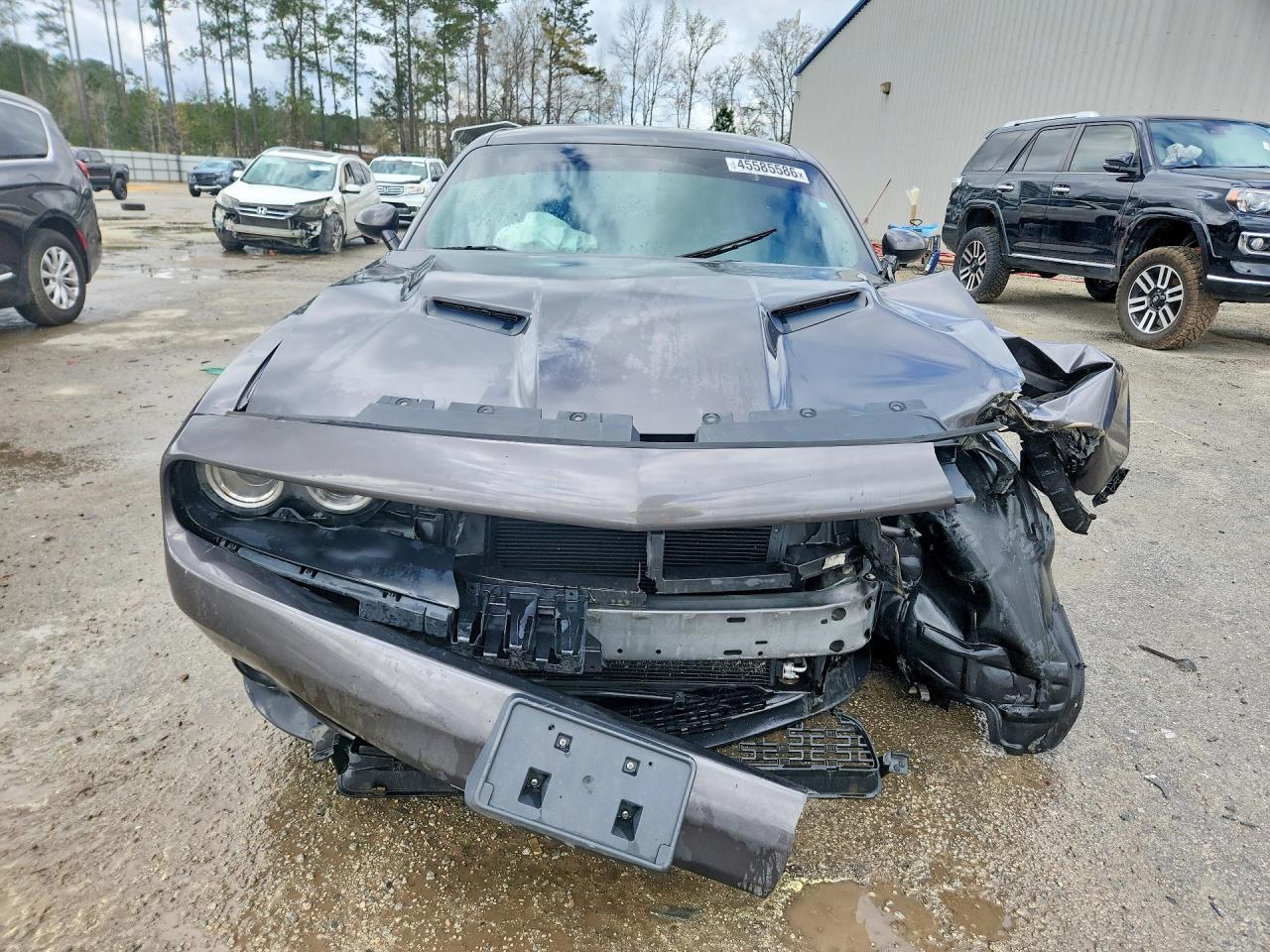 2022 Dodge Challenger Sxt - Image 5