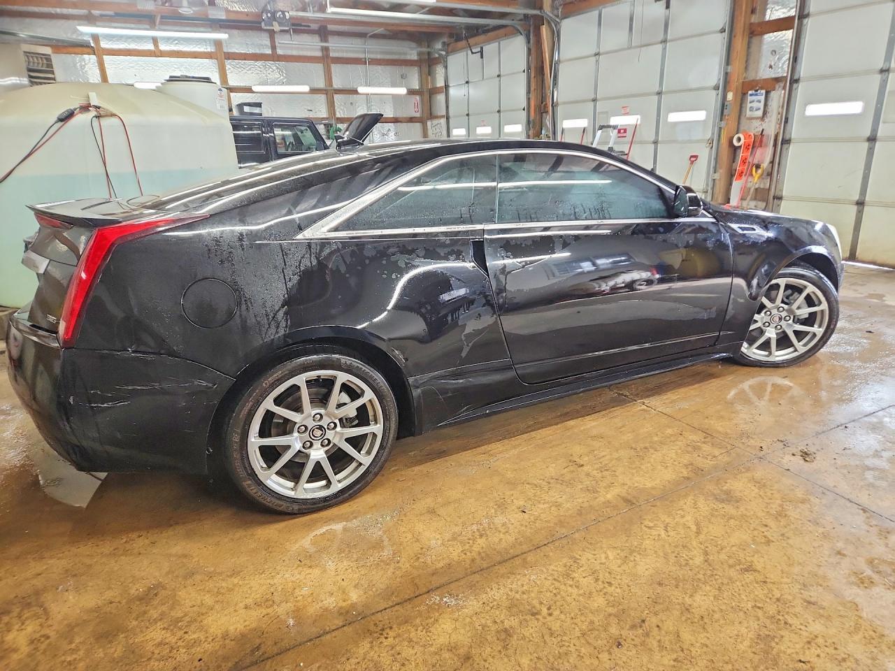 2011 Cadillac Cts Premium Collection - Image 3