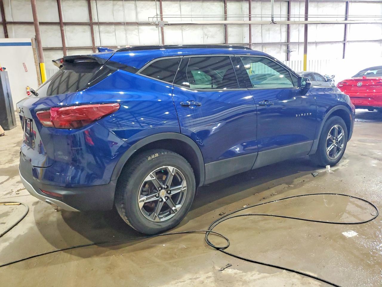 2023 Chevrolet Blazer 3Lt - Фото 3