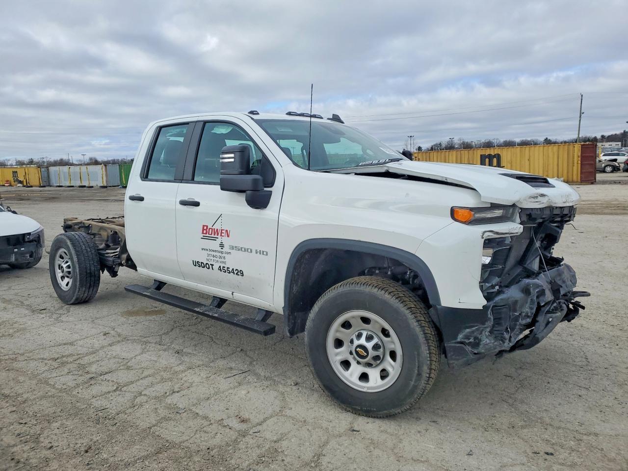 2024 Chevrolet Silverado K3500 - Image 4
