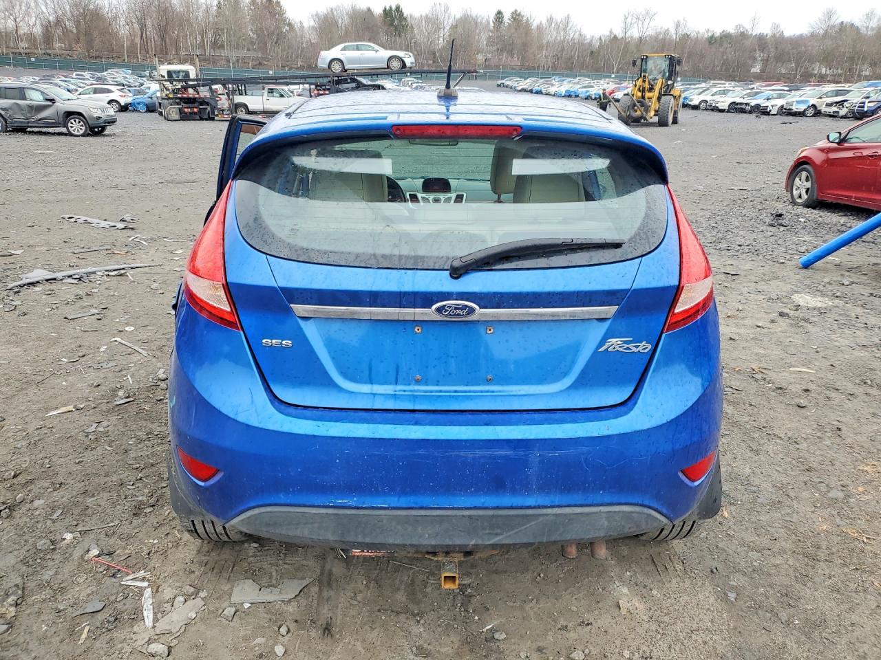 2011 Ford Fiesta Ses - Image 6