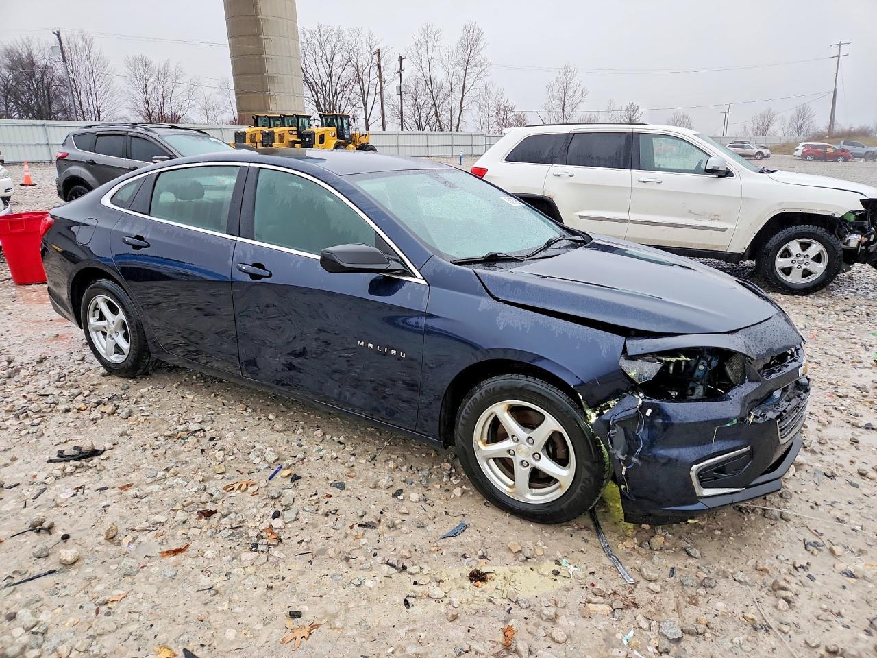 2018 Chevrolet Malibu Ls - Фото 4