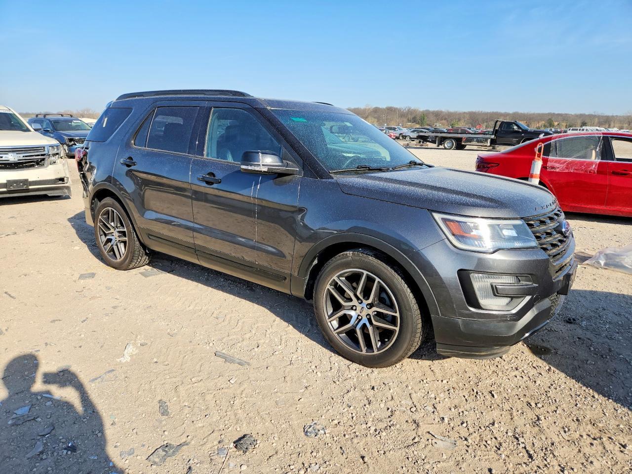 2016 Ford Explorer - Фото 4