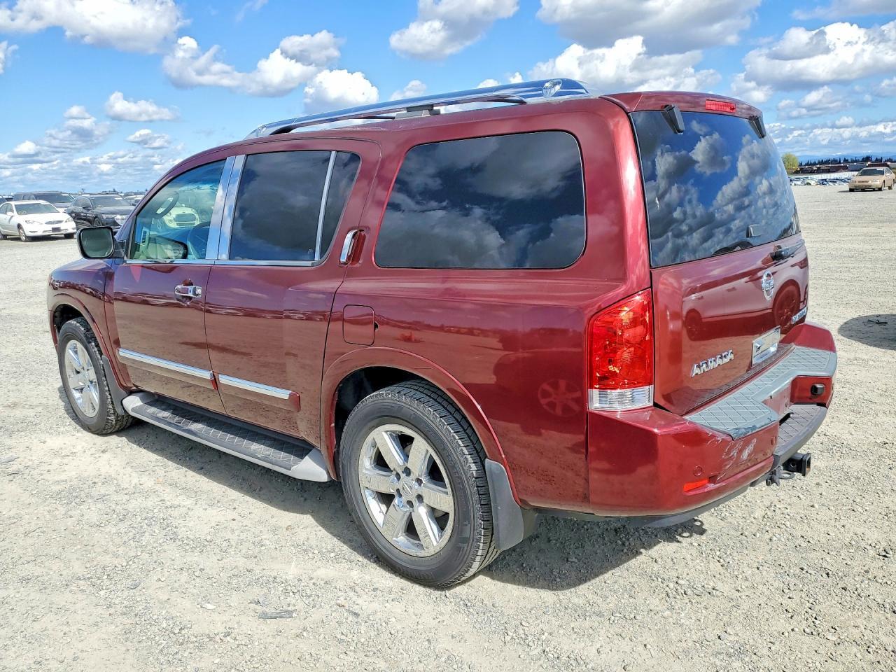 2011 Nissan Armada Platinum - Фото 2